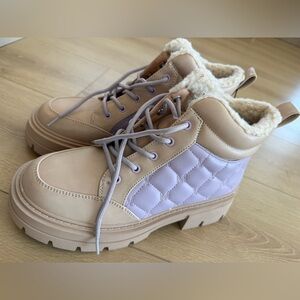 Vero Moda Tan Lace-Up Winter Boots